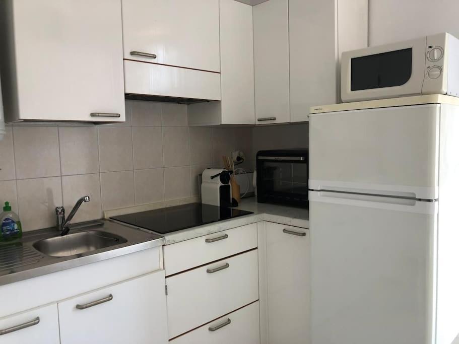 Apartment 28 M2 Au Calme A Menton