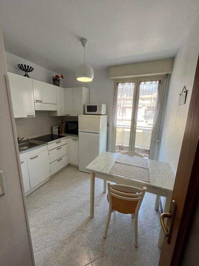 Apartment 28 M2 Au Calme A Menton