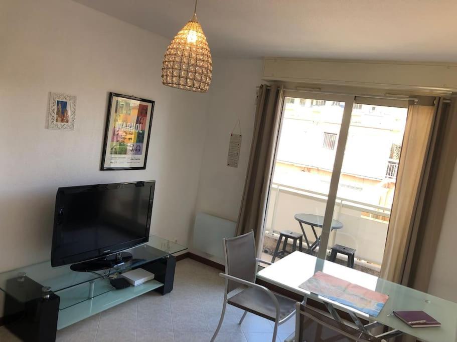 Apartment 28 M2 Au Calme A
