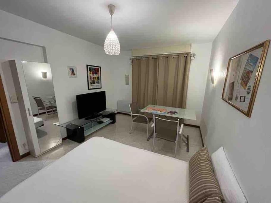 Apartment 28 M2 Au Calme A Menton